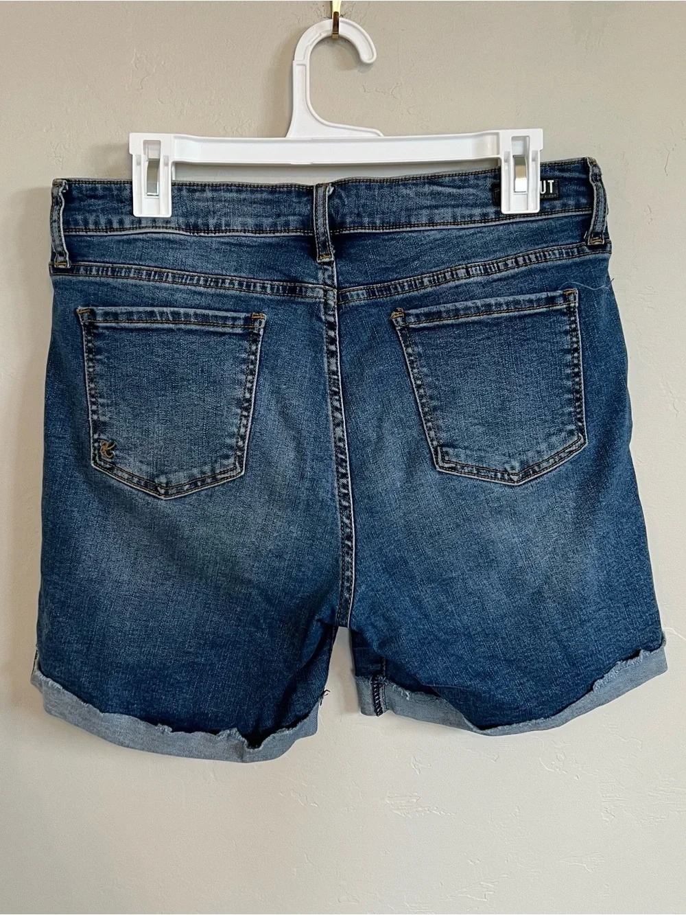Kut From Kloth Shorts Women's Size 10 Blue Denim Catherine Boyfriend Jean